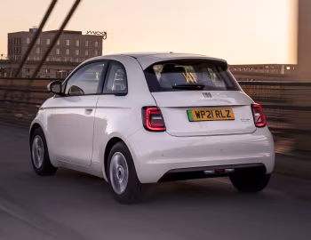 Fiat 500 [UK-spec] (332) '2021–pr.