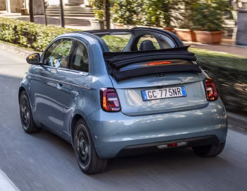 Fiat 500 Cabrio [Worldwide] (332) '2020–pr.