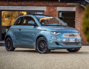 Fiat 500 Cabrio [Worldwide] (332) '2020–pr.