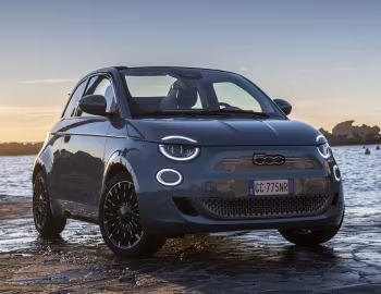 Fiat 500 Cabrio [Worldwide] (332) '2020–pr.