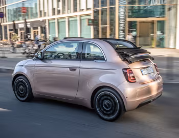 Fiat 500 Cabrio [Worldwide] (332) '2020–pr.
