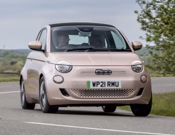 Fiat 500 Cabrio [UK-spec] (332) '2021–pr.