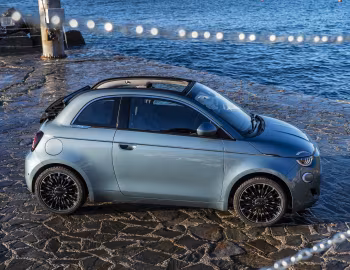 Fiat 500 Cabrio [Worldwide] (332) '2020–pr.