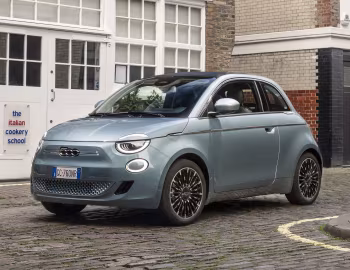 Fiat 500 Cabrio [Worldwide] (332) '2020–pr.