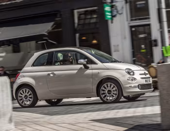 Fiat 500 "Collezione" [UK-spec] (312) '2018