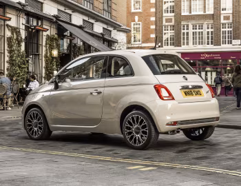 Fiat 500 "Collezione" [UK-spec] (312) '2018