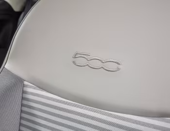 Intérieur Fiat 500 "Collezione" [UK-spec] (312) '2018