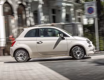 Fiat 500 "Collezione" [UK-spec] (312) '2018