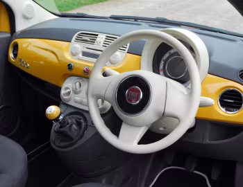 Інтэр'ер Fiat 500 "Colour Therapy" [UK-spec] '2012–14