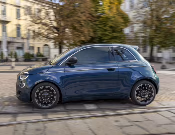 Fiat 500 Hybrid 3+1 La Prima (332) '2026