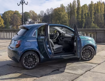 Fiat 500 Hybrid 3+1 La Prima (332) '2026