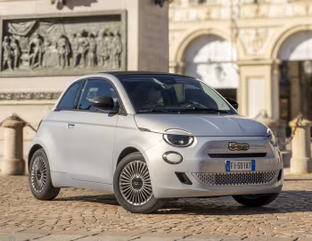 Fiat 500 Hybrid Cabrio (332) '2025–pr.