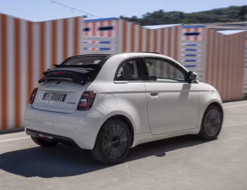 Fiat 500 Hybrid Dolcevita (332) '2026