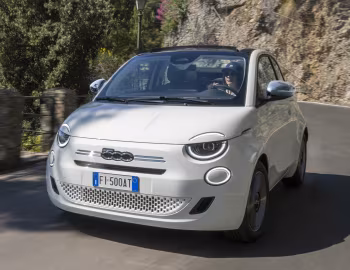 Fiat 500 Hybrid Dolcevita (332) '2026