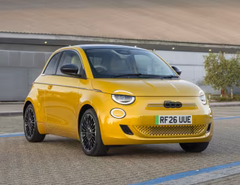 Fiat 500e La Prima [UK-spec] (332) '2025–至今