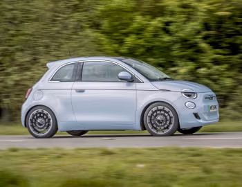 Fiat 500 la Prima [UK-spec] (332) '2021–pr.