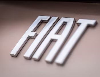 Лагатып Fiat 500 la Prima [Worldwide] (332) '2020–н.ч.