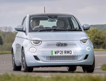 Fiat 500 la Prima [UK-spec] (332) '2021–pr.