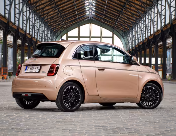 Fiat 500 la Prima 3+1 (332) '2020–pr.