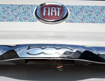 Logo Fiat 500 "Liberty Art Fabrics" [France] '09.2012–06.2013
