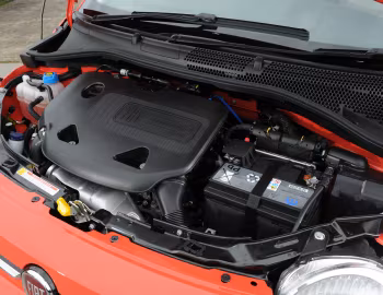 Bajo el capó Fiat 500 "Lord" [UK-spec] (312) '2015–19