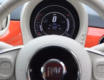 Tableau de bord Fiat 500 "Lord" [UK-spec] (312) '2015–19