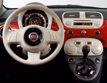 Panel frontal Fiat 500 Lounge Air [Brazil] '2011–13
