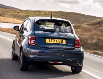 Fiat 500 [UK-spec] (332) '2021–pr.