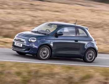 Fiat 500 [UK-spec] (332) '2021–pr.