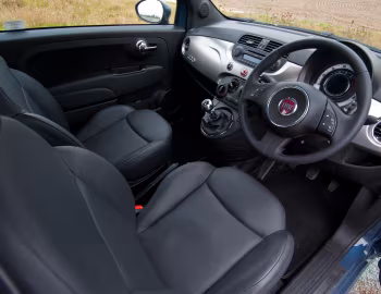 内饰 Fiat 500 TwinAir Plus [UK-spec] '2011–12