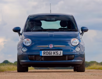 Fiat 500 TwinAir Plus [UK-spec] '2011–12