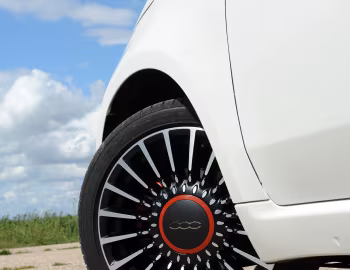 Fiat 500C Lounge [UK-spec] (312) '2015–20