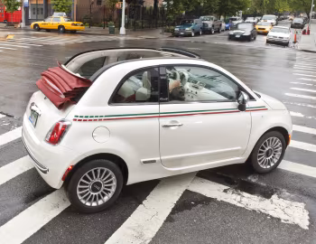 2012–17 Fiat 500c Lounge [North America] '2011–17