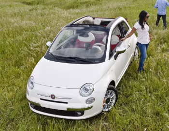 2012–17 Fiat 500c Lounge [North America] '2011–17