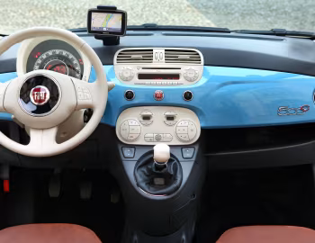 Panel frontal Fiat 500C TwinAir '2010–12