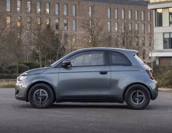 Fiat 500e Giorgio Armani Collector's Edition [UK-spec] (332) '2025