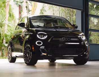 2024–pr. Fiat 500e Inspired By Music [North America] (332) '2024–pr.