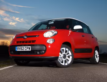 Fiat 500L [UK-spec] (330) '2013–17