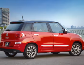 2018–20 Fiat 500L [North America] (330) '2017–20