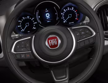 内饰 2018–20 Fiat 500L [North America] (330) '2017–20