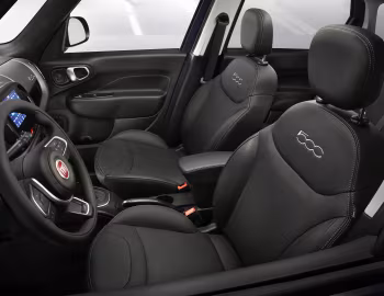 内饰 2018–20 Fiat 500L [North America] (330) '2017–20