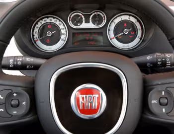 Комбинация приборов Fiat 500L [Worldwide] (330) '2012–17