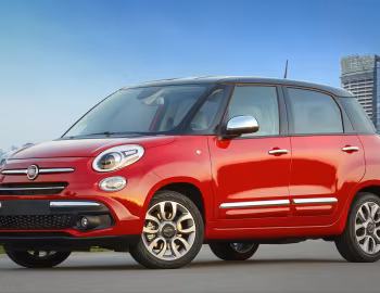 2018–20 Fiat 500L [North America] (330) '2017–20
