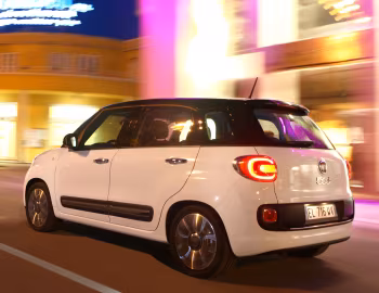 Fiat 500L [Worldwide] (330) '2012–17