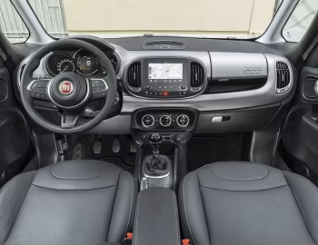 Panel frontal Fiat 500L [Worldwide] (330) '2017–20