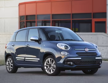 2018–20 Fiat 500L [North America] (330) '2017–20