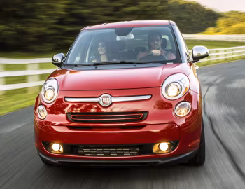 2014–17 Fiat 500L [North America] (330) '2013–17