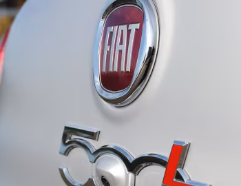 Fiat 500L Beats Edition [UK-spec] (330) '2014–15