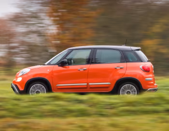 Fiat 500L Cross [UK-spec] (330) '2017–20