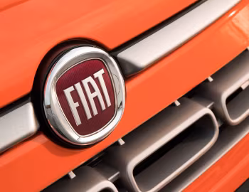 商标 Fiat 500L Cross [UK-spec] (330) '2017–20